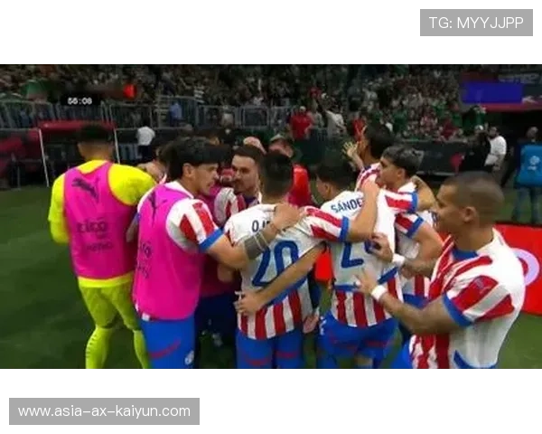 国家队友谊赛中的高位压迫:磨合之路与成果展现 国家队友谊赛中的高位压迫:磨合之路与成果展现